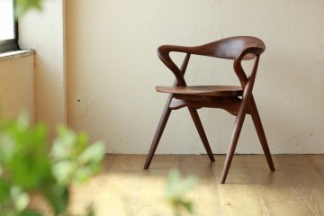 岐阜　チェア　オシャレ　無垢材